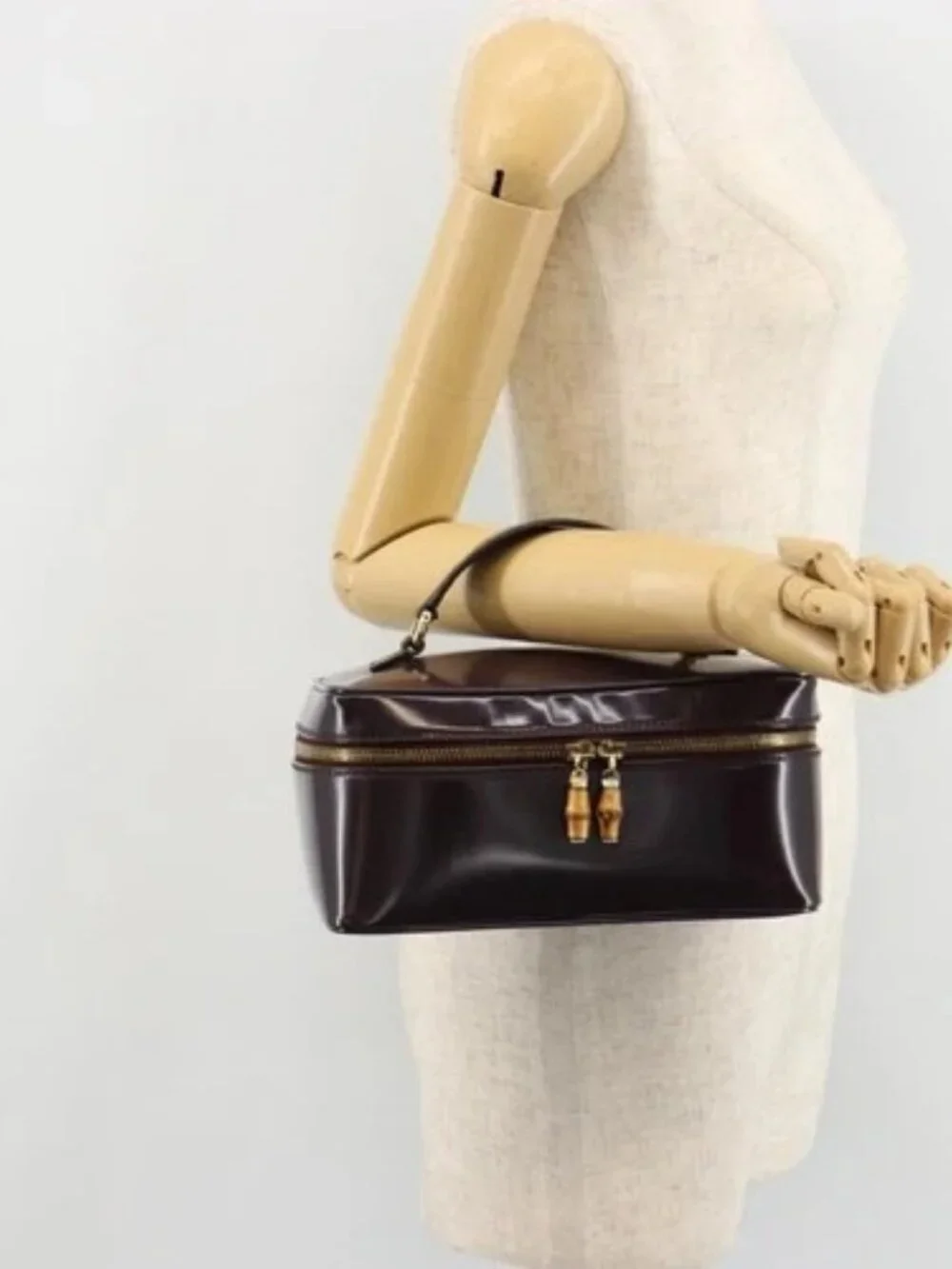 GUCCI Bamboo Vanity Hand Bag Patent leather Navy Gold 032 1956 0150 Auth 182446